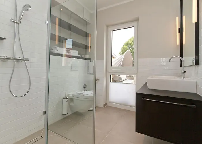 아파트 Quartier Ahlbeck App 05 Penthouse 제바트헤링스도르프